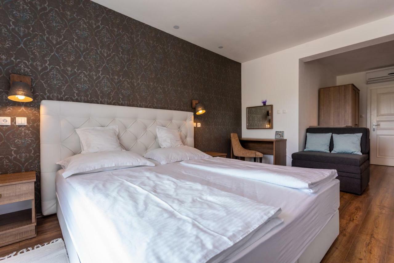 Bed & Breakfast Dosen IV Baska  Bagian luar foto