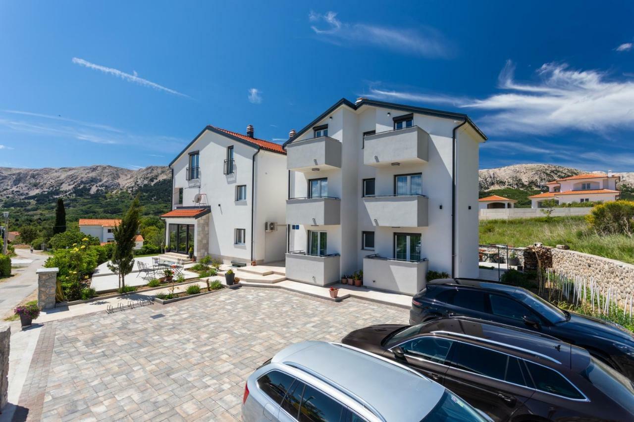 Bed & Breakfast Dosen IV Baska  Bagian luar foto