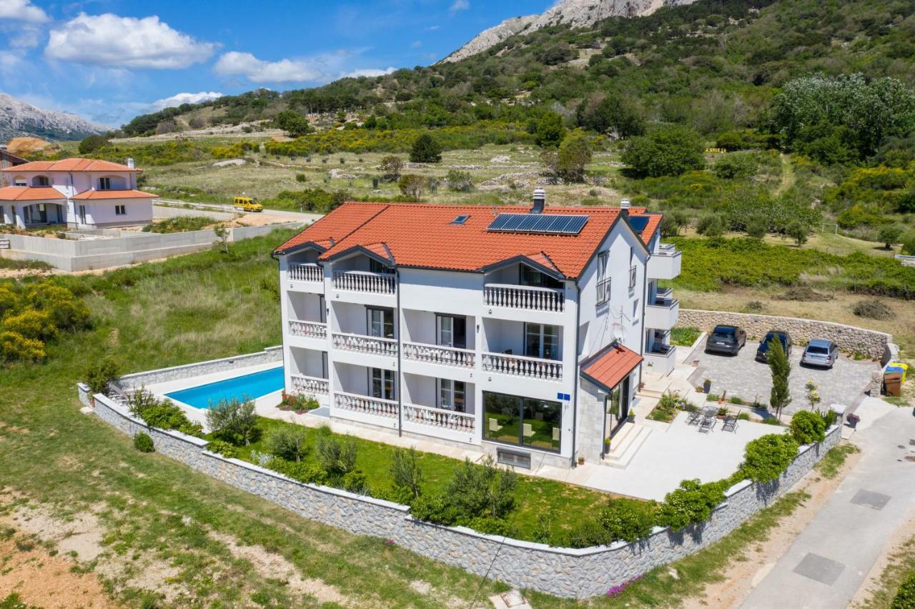 Bed & Breakfast Dosen IV Baska  Bagian luar foto
