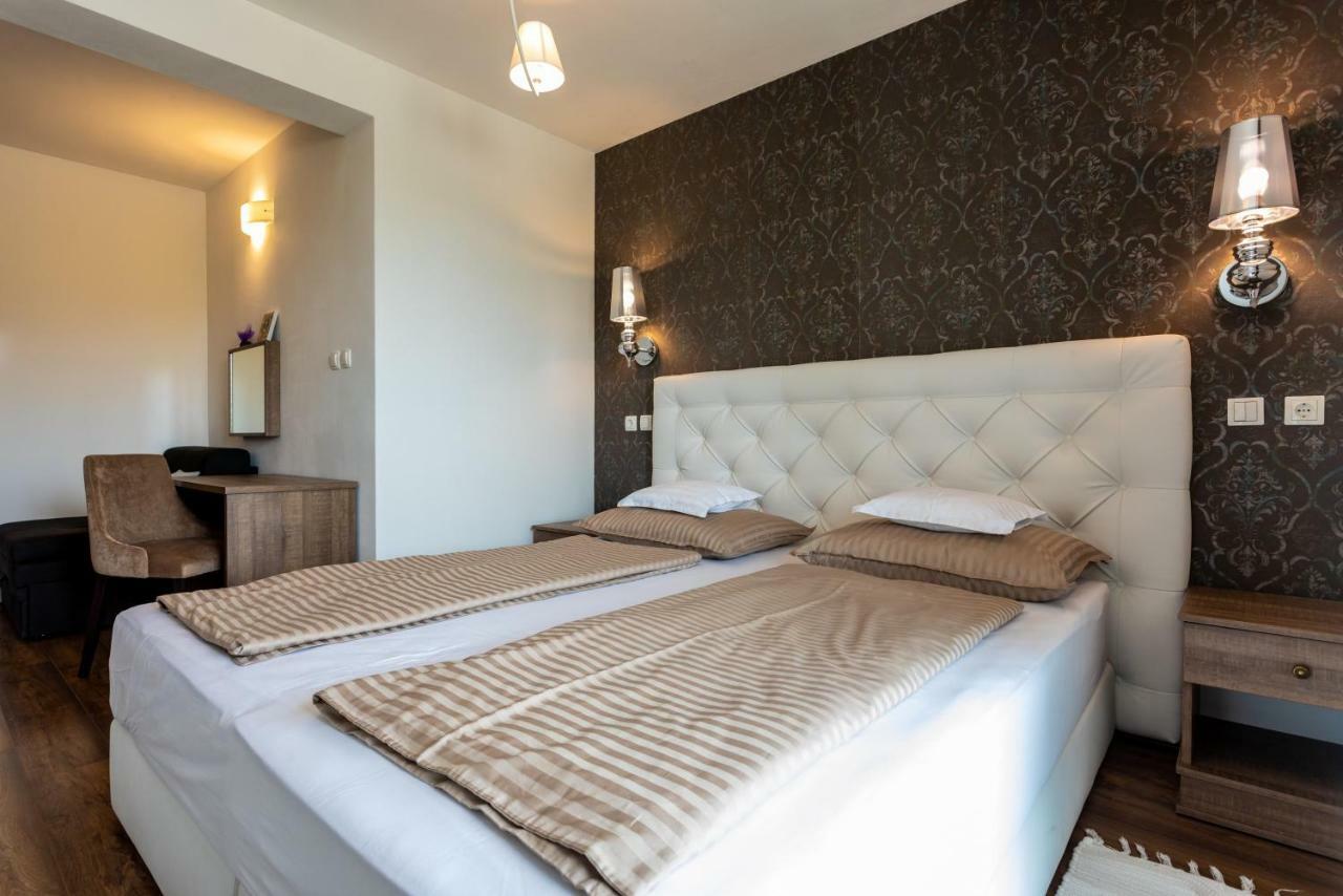 Bed & Breakfast Dosen IV Baska  Bagian luar foto